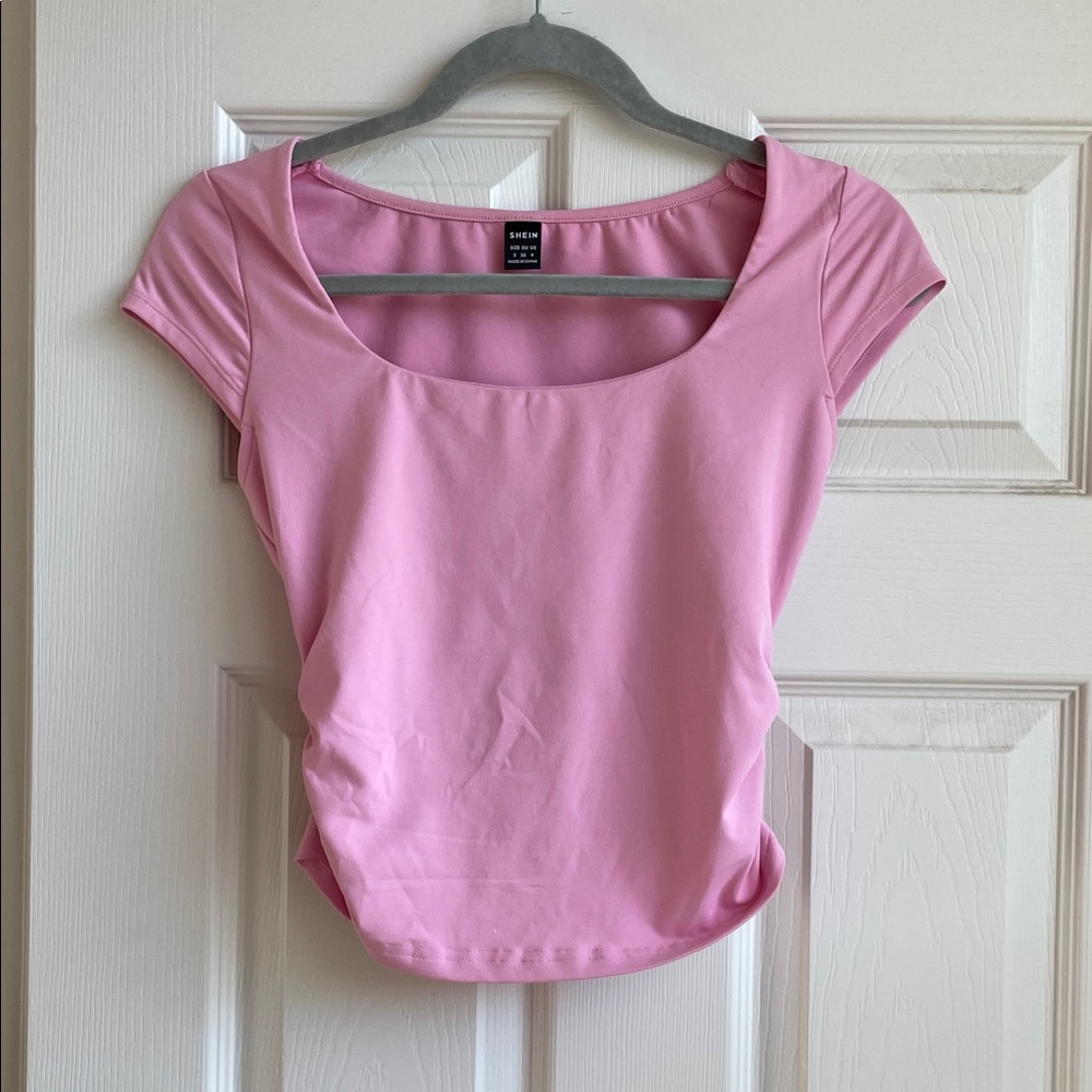 SHEIN Light Pink Scoop Neck Crop Top S
